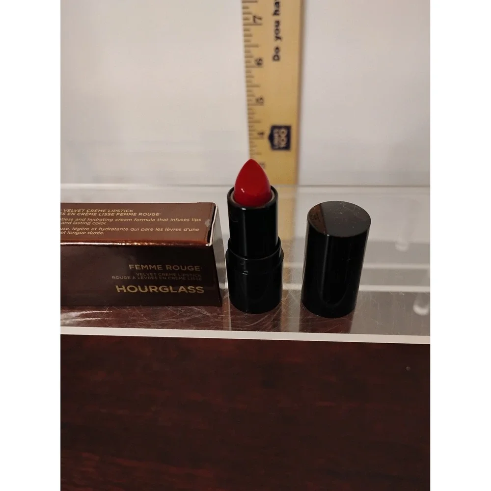 Hourglass Femme Rouge Velvet Creme Lipstick Red 0.03oz 1g Mini Travel Size NIB